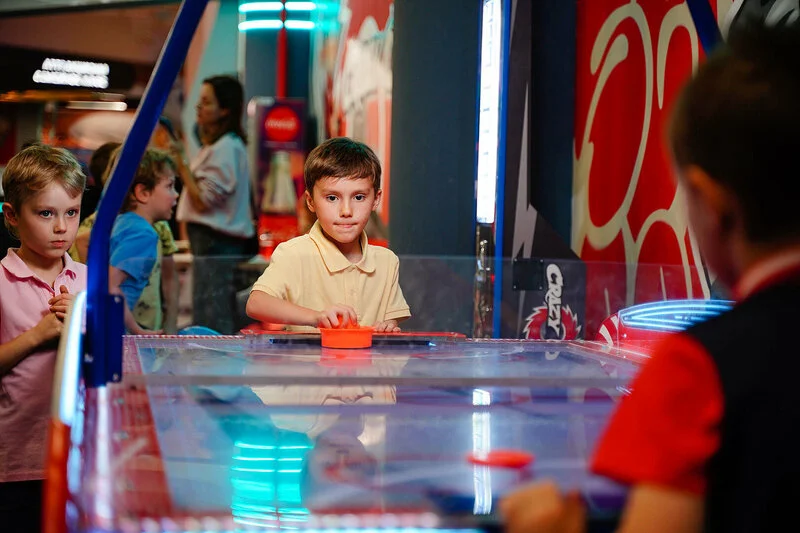 Фото Crazy Cart ТРЦ "МореМолл" Сочи - Аттракционы крытые в Москве | Досугатор