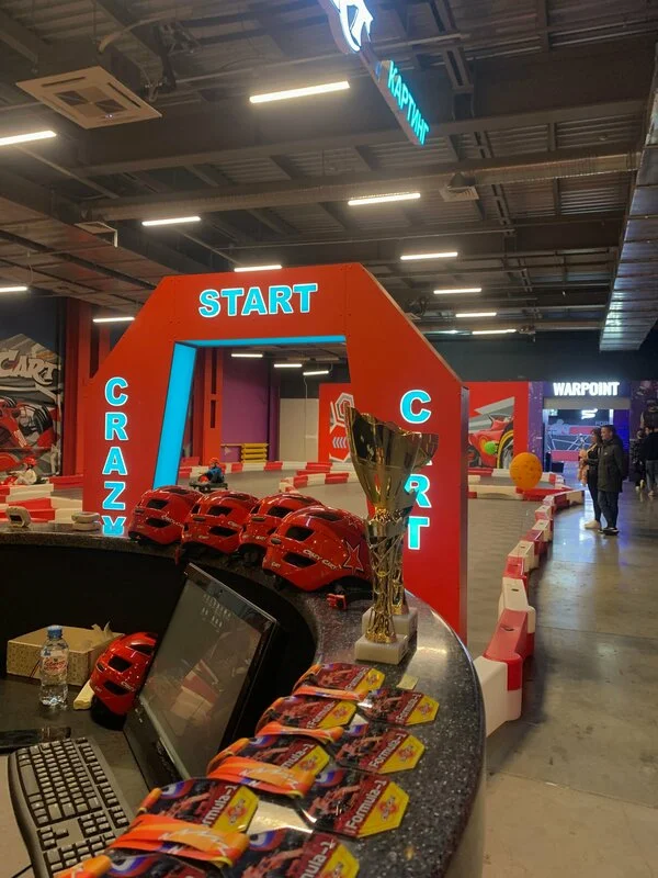 Фото Crazy Cart ТРЦ "Ярмарка" Ухта - Аттракционы крытые в Москве | Досугатор