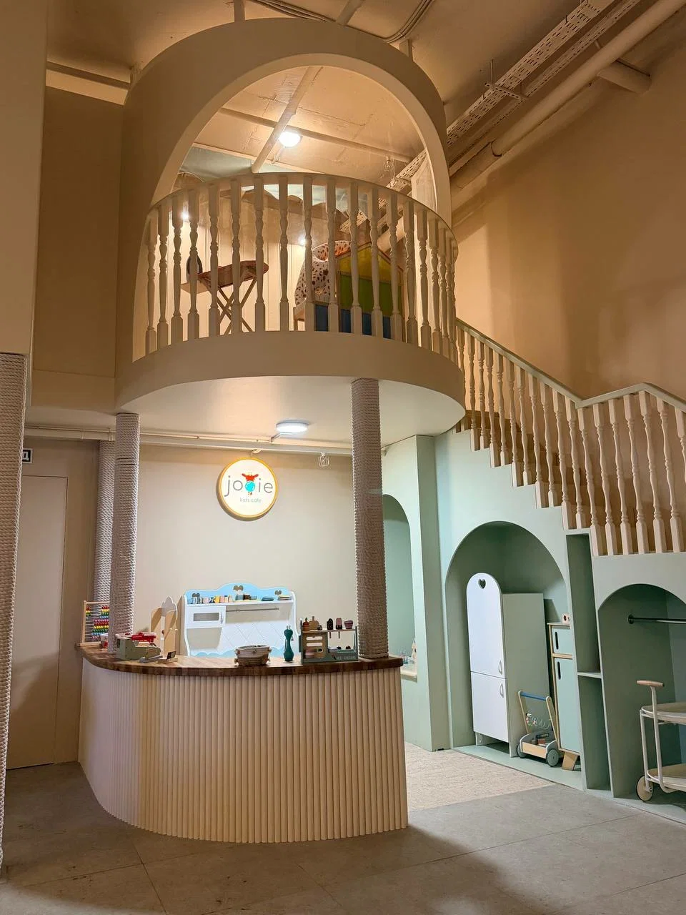 Фото Кафе Jooie на Ходынке - Рестораны в Москве | Досугатор