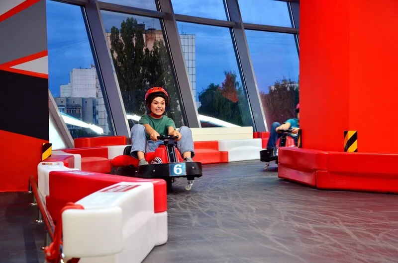 Фото Crazy Cart Белгород - Аттракционы крытые в Москве | Досугатор